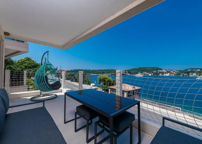 New Five Star Superior Apartment